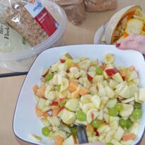 Obstsalat Dinkel und Hirse Flocken